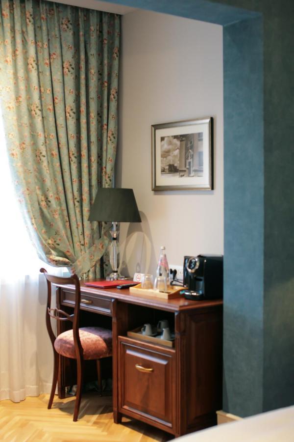 Ebel Boutique Hotel Tirana Extérieur photo